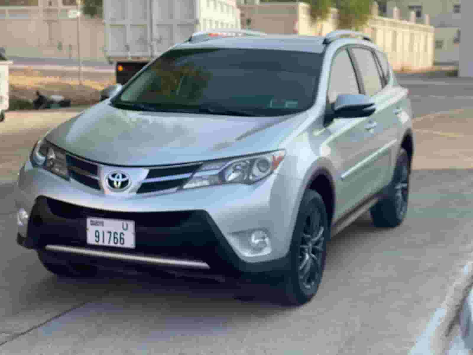 للبيع راف 4 موديل 2015