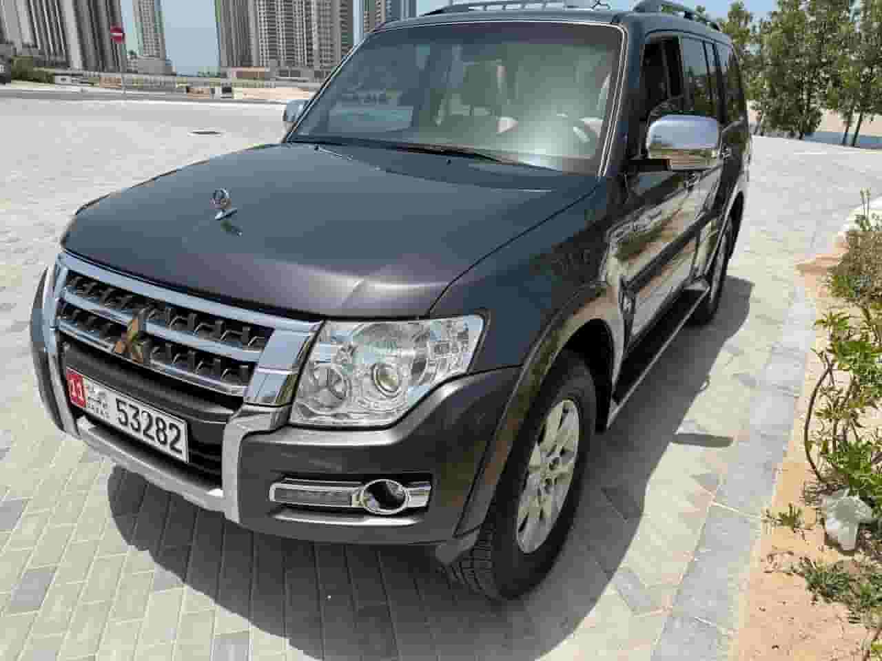 للبيع ميتسوبيشي باجيرو 2019