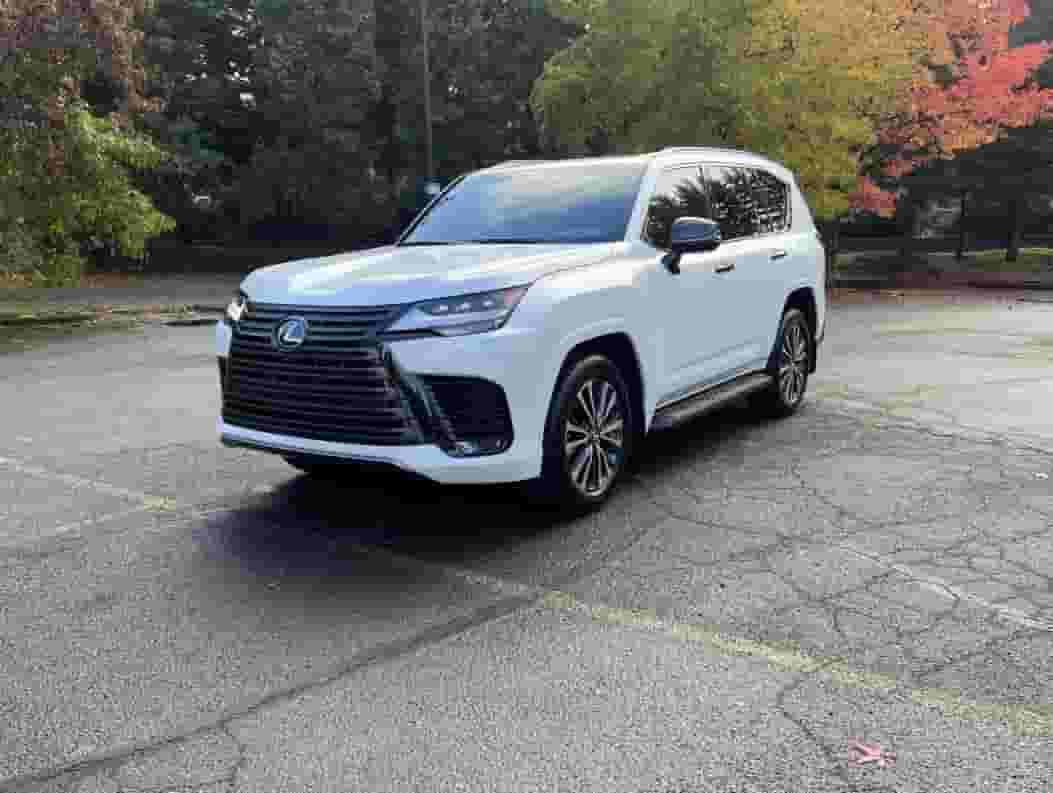 للبيع لكزس LX 600 بريميوم 2022 