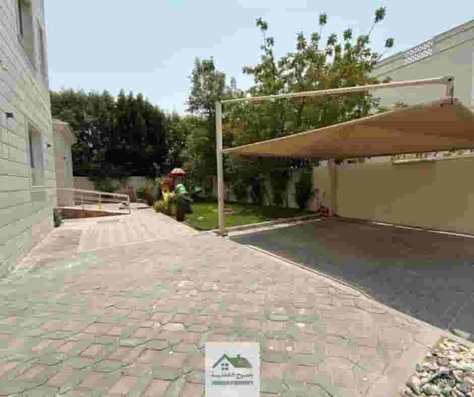 For rent a villa in Khalifa A