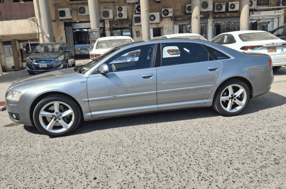 اودي A8 موديل 2010