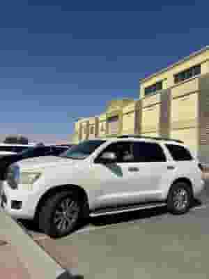 سيارة سكويا