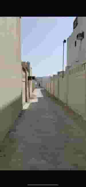 غرفة وصاله للإيجار في المعزز لمدة 3 أشهر فقط