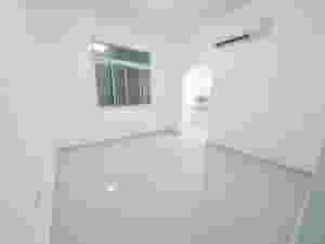 استوديوهات اول ساكن في مدينه الرياض