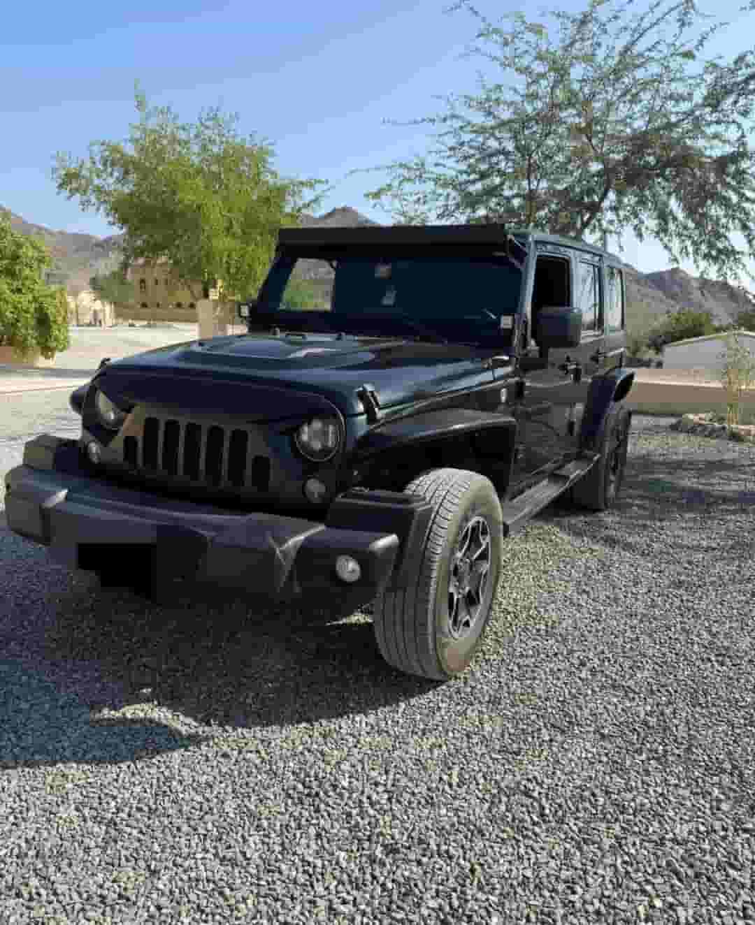 جيب رانجلر للبيع موديل 2016