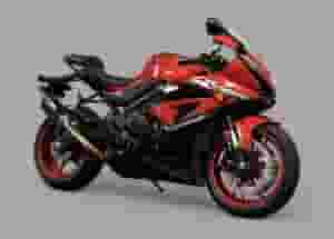 2025 سوزوكي GSX R1000 متوفرة