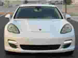 Porsche Panamera 4S 2010