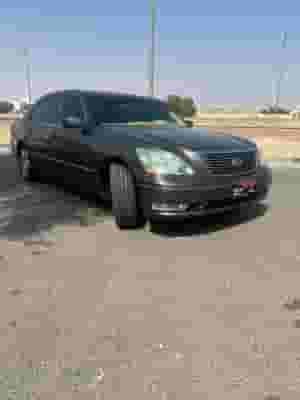 Lexus half ultra very clean