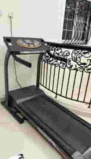 جهاز المشي والجري