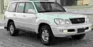 للبيع لكزس LX470 موديل 2000