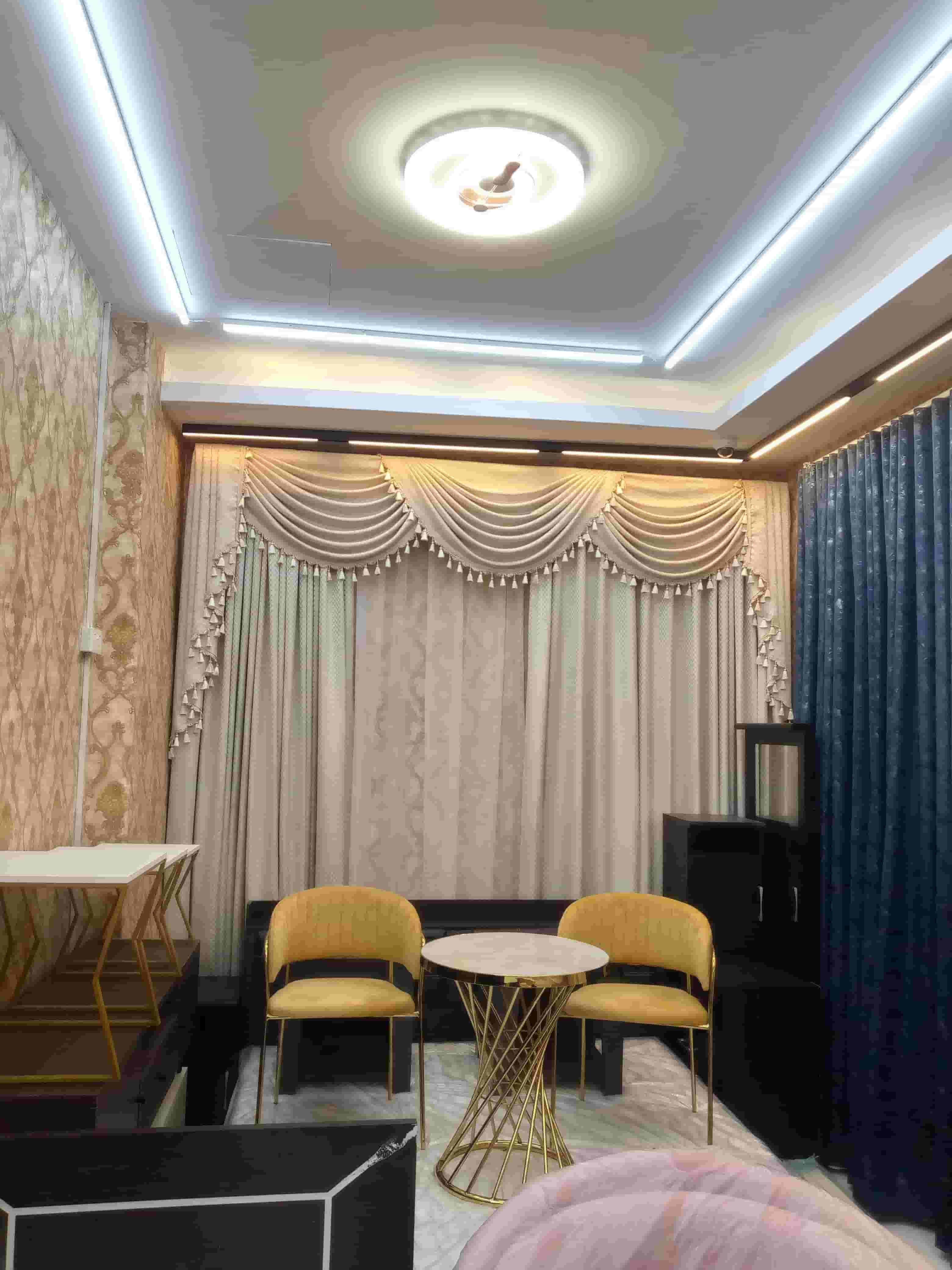   الستائر الجديدة والمستعملة 