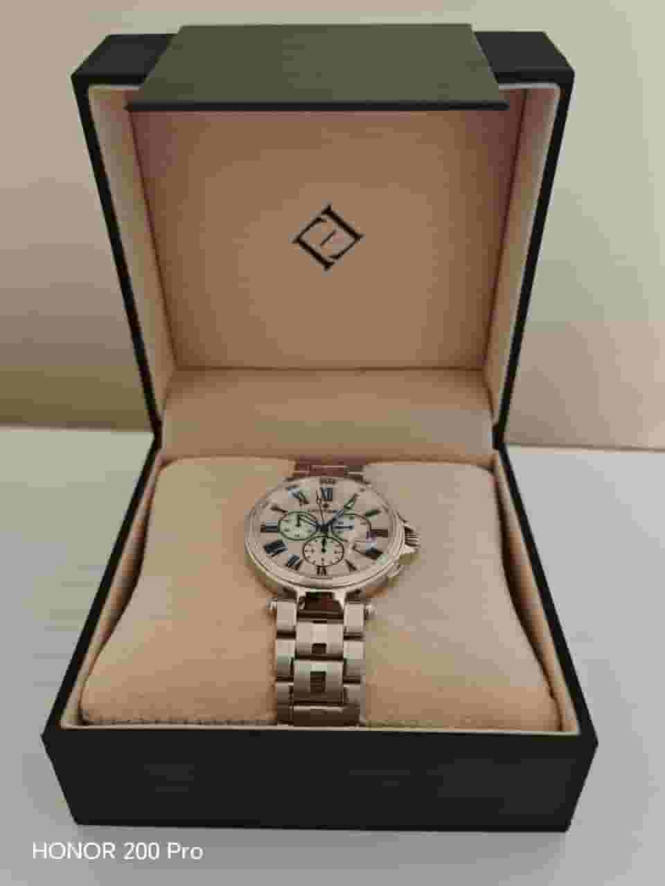 ساعه فايندرا سوسيري جديده