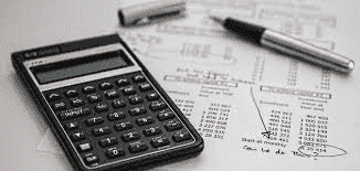 Sudanese accountant with experience in the UAE, government and private