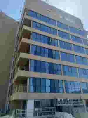 اعمال المونيم وزجاج