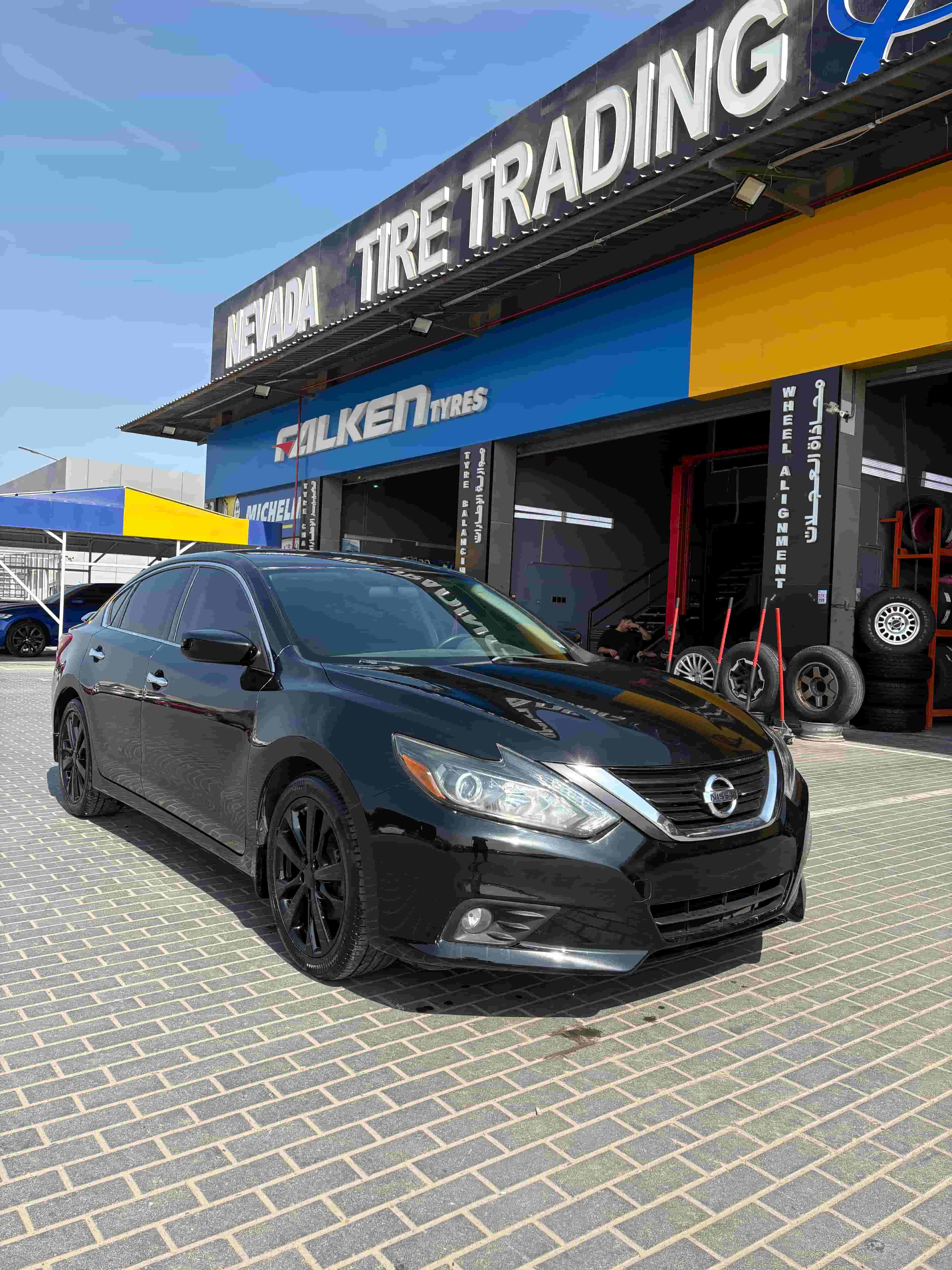 For sale Nissan Altima SR 2017 imported from America