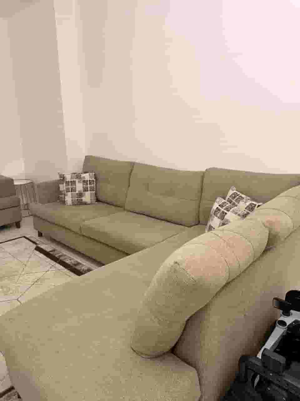 We buy used furniture 