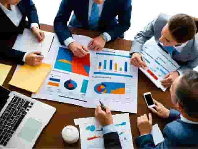 مهندس للاداره مشاريع خبره 12 عام 