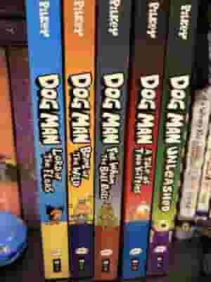 كتب دوجمان للبيع