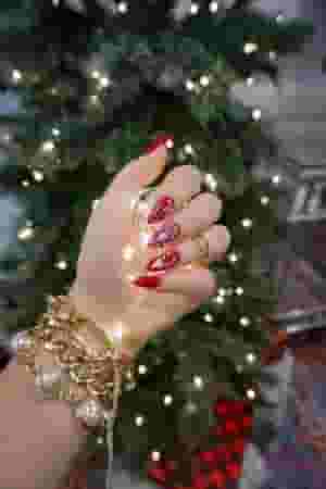 مطلوب لصالون نسائي موظفة بادكير