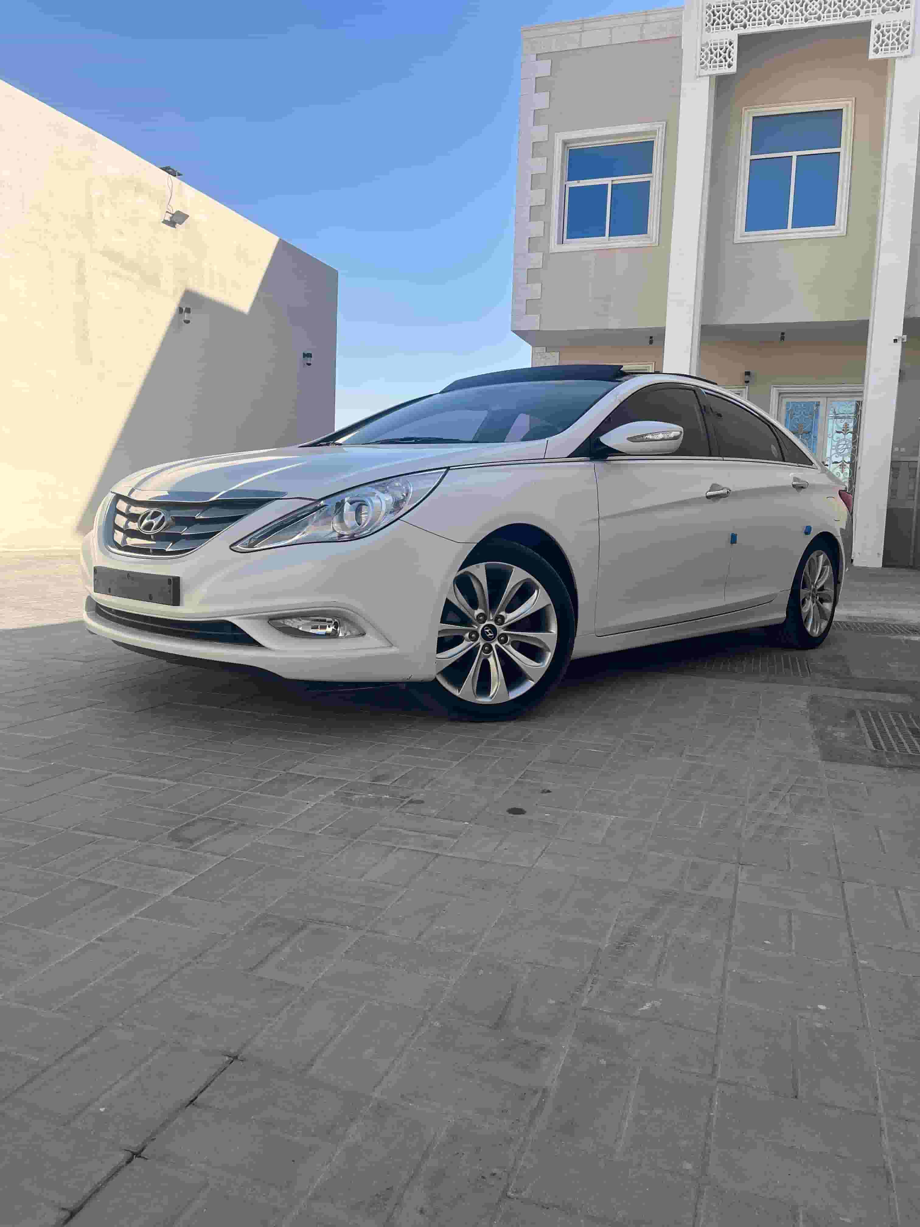 For sale: Hyundai Sonata 2011 