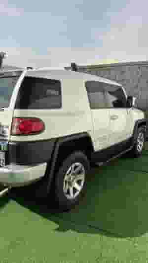 للبيع اف جي كروزر 2021