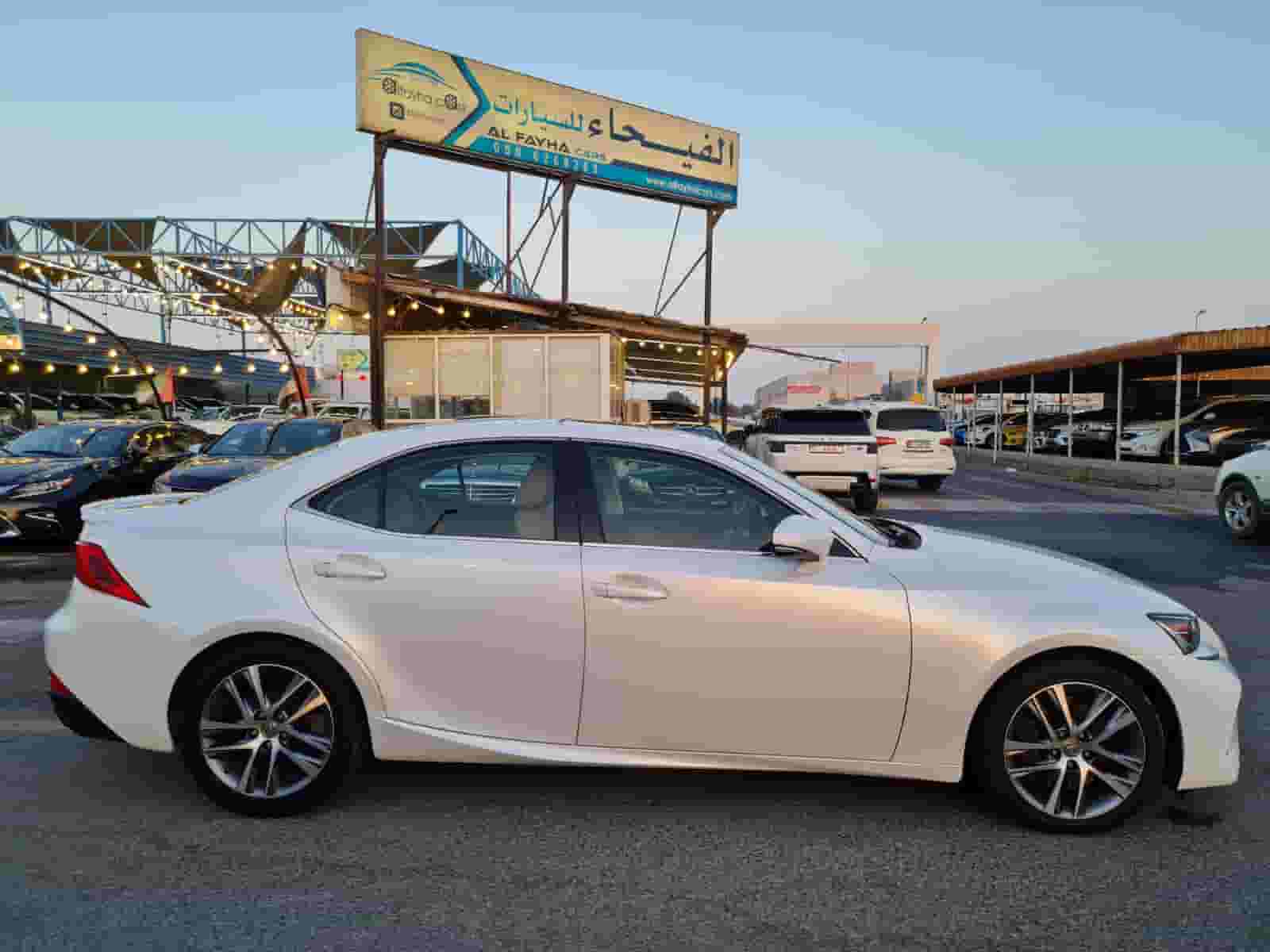 Lexus IS 300 V4 2.0L Full Option Model 2018