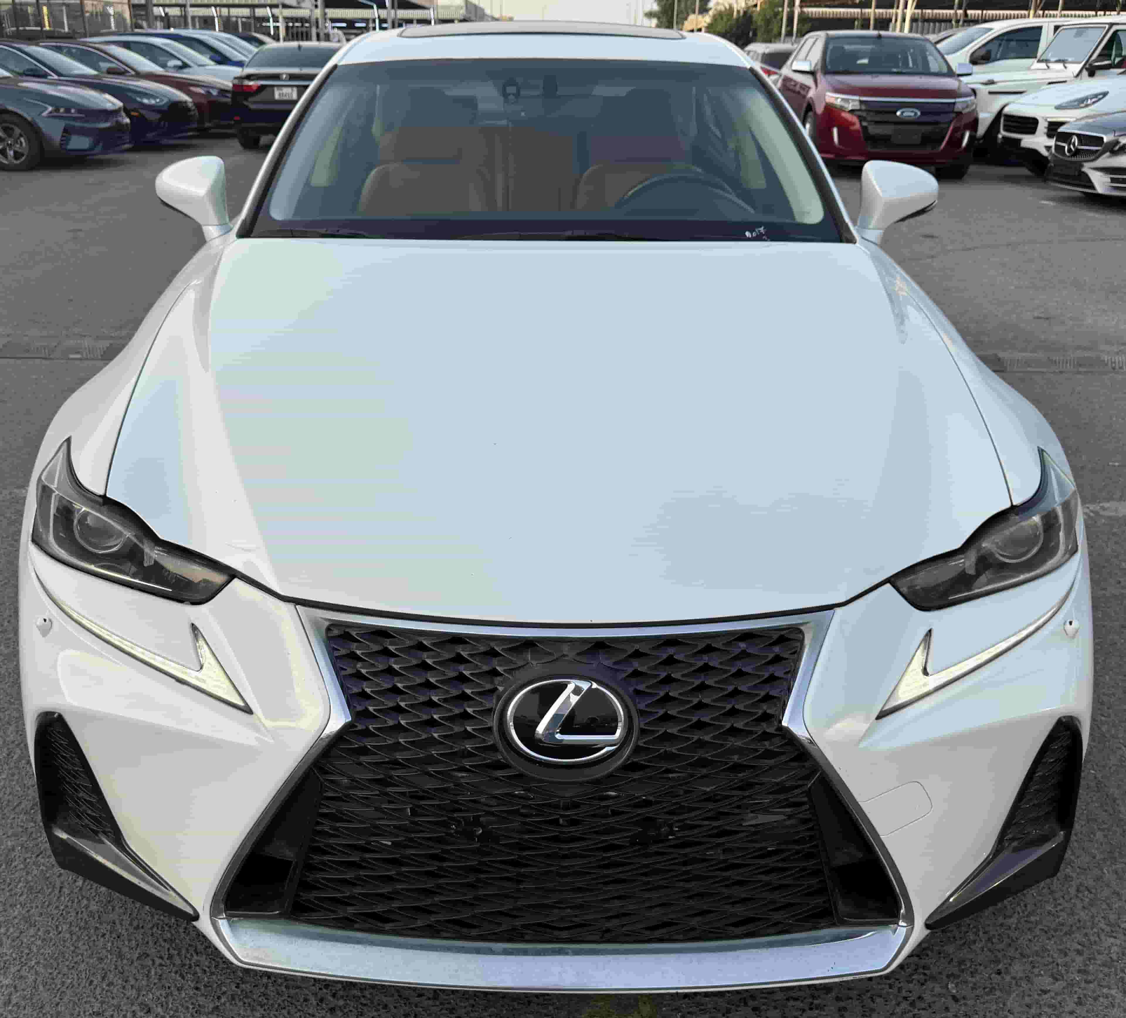Lexus IS 350 V6 3.5L Full Option Model 2017