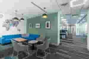 خدمة الطلاء في الإمارات