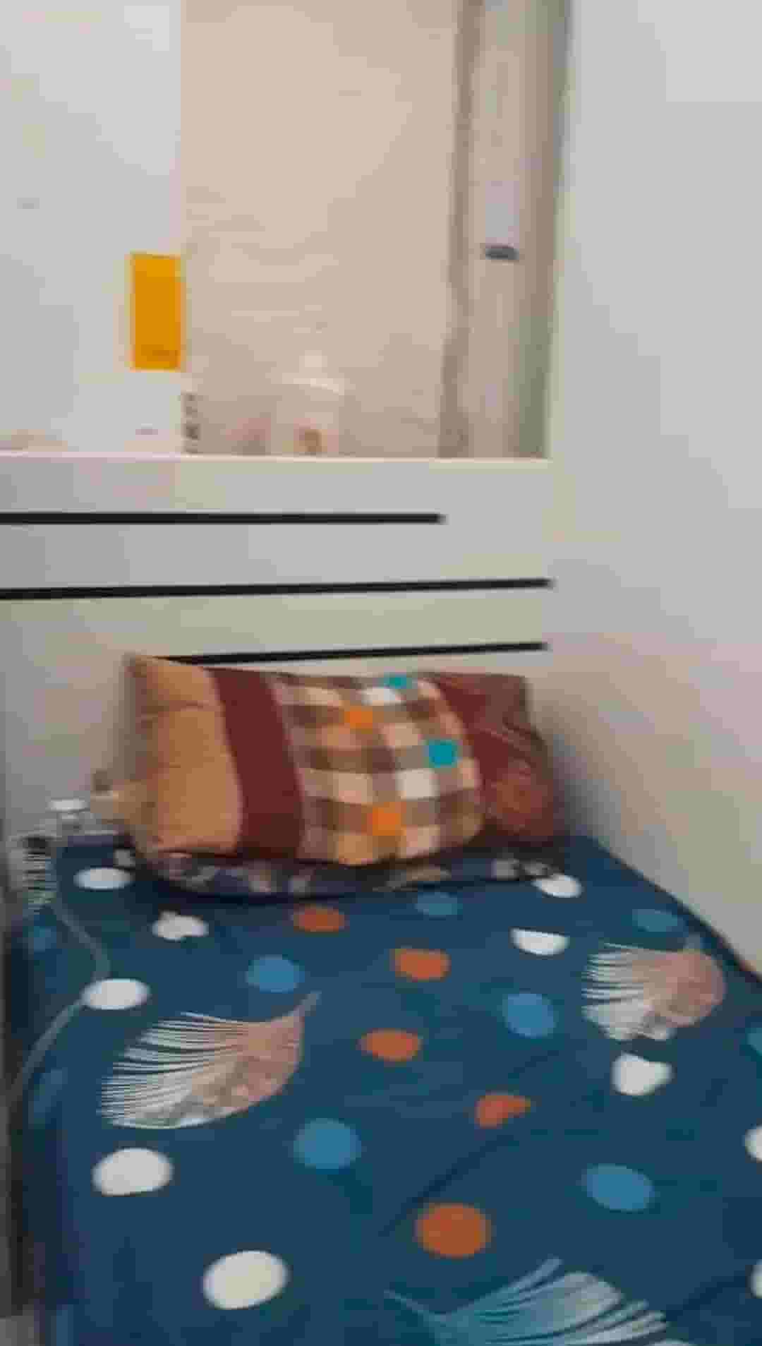 للشباب برتيشن مع بلكونه اول ساكن 