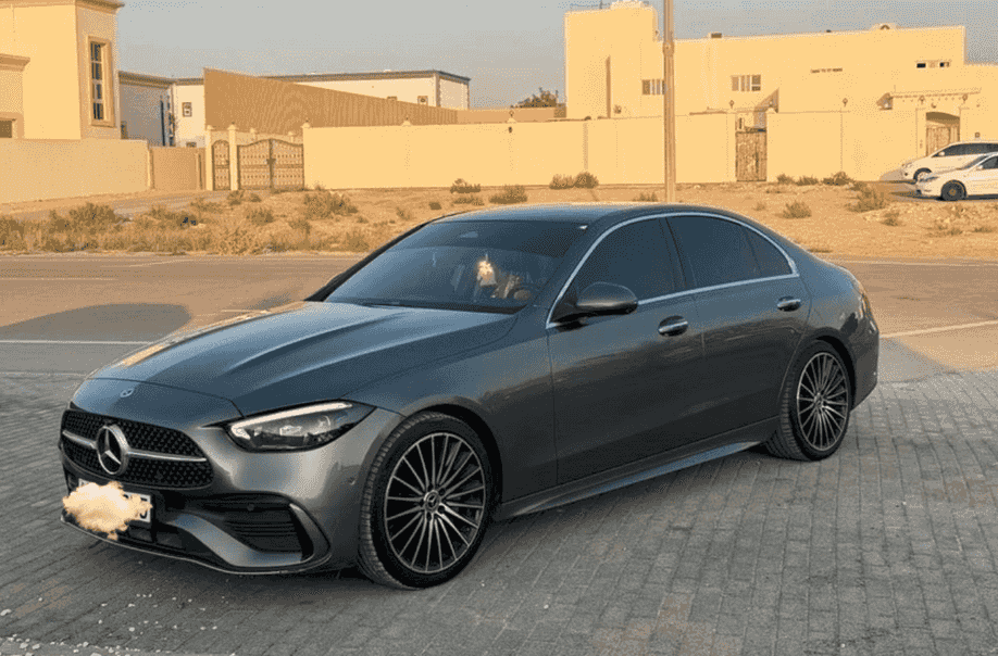 للبيع مرسيدس C200 موديل 2024