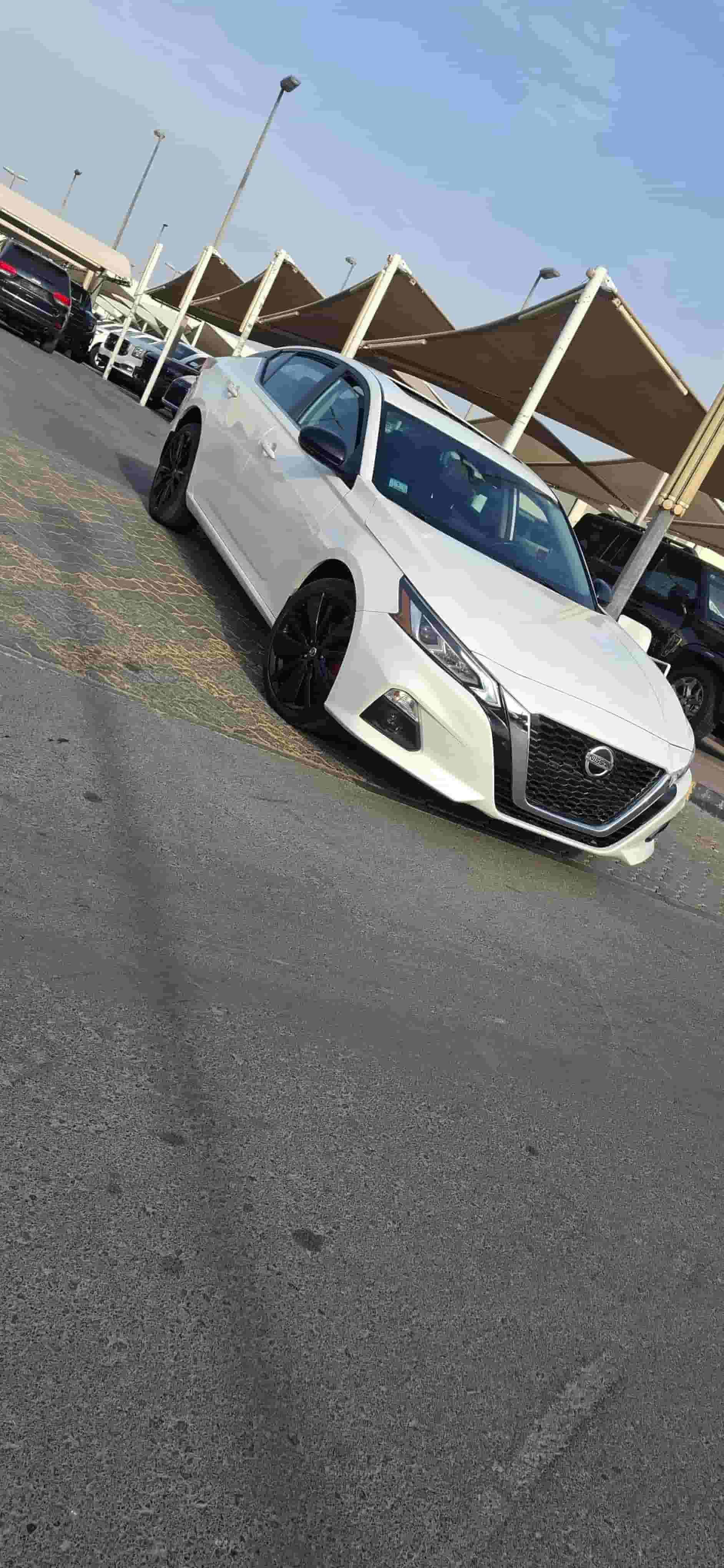 نيسان التيما 2022