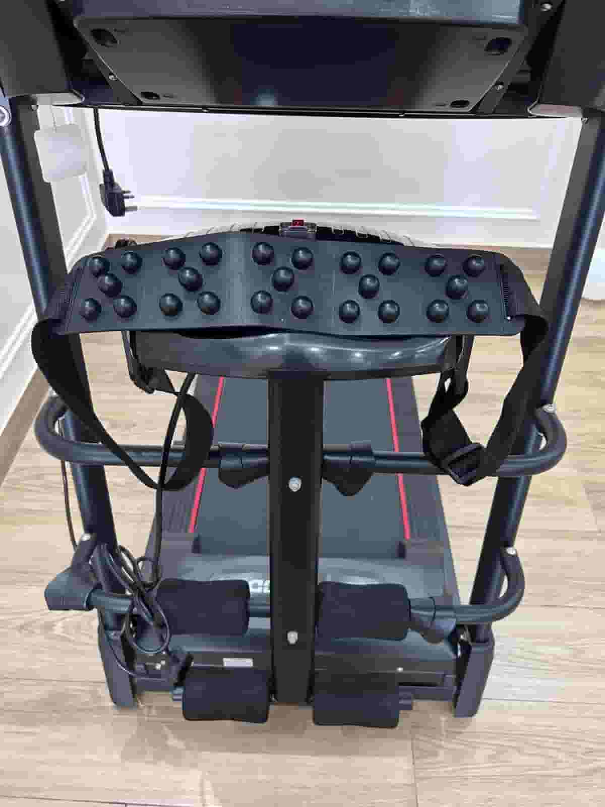 Walking and running machine