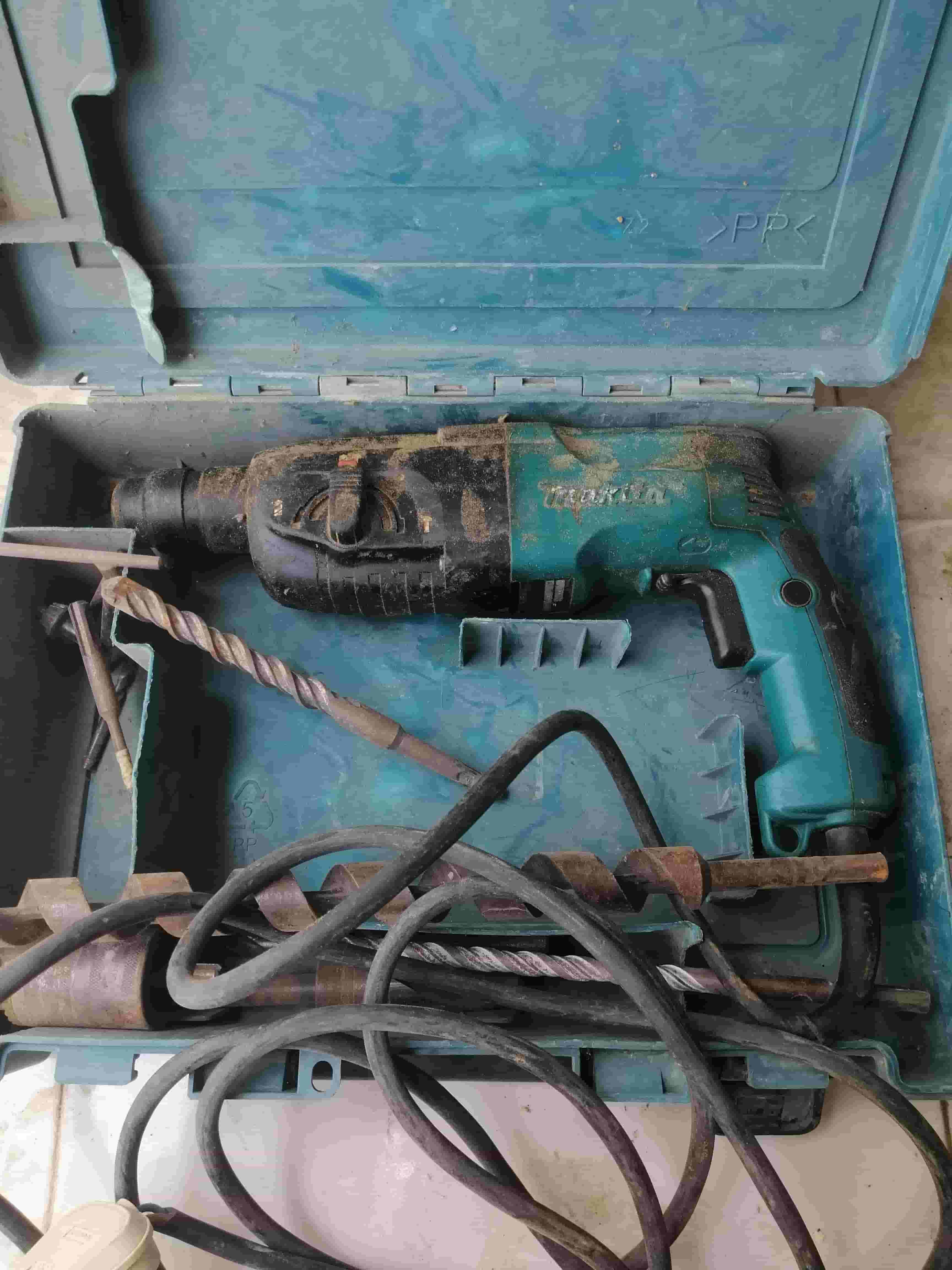  معدات للبيع