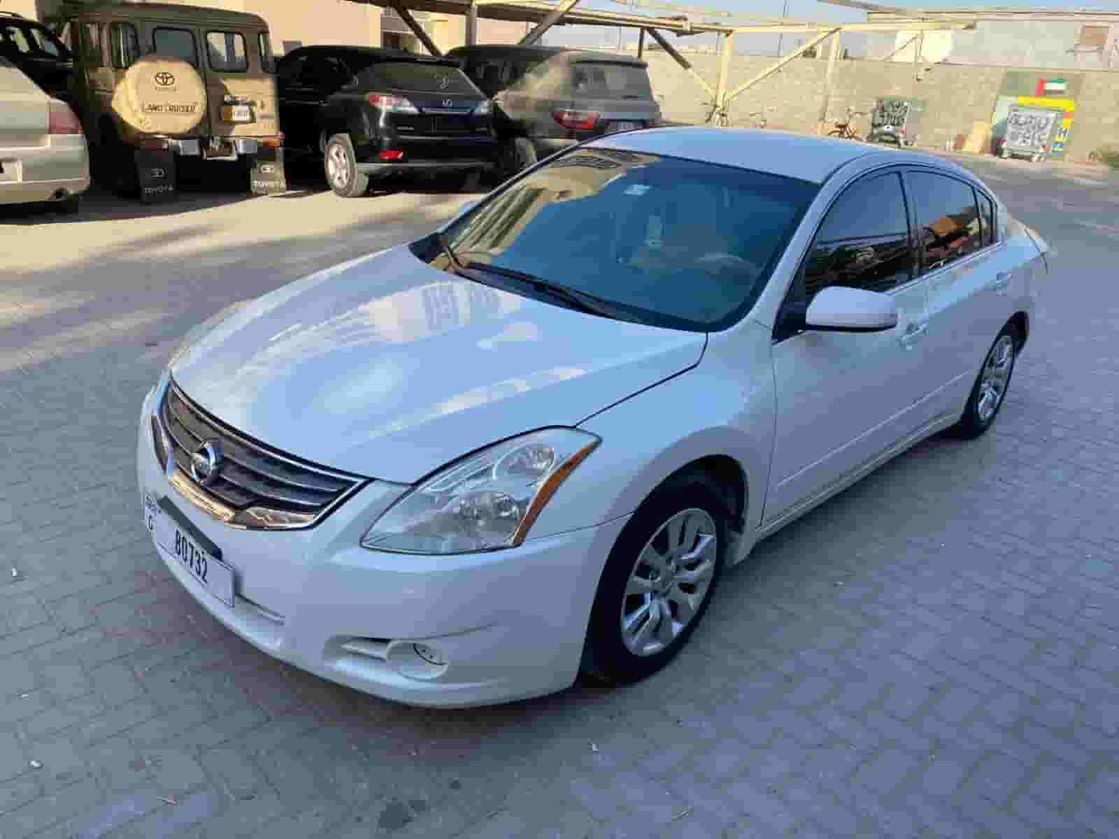 نيسان ألتيما S V4 2.5L موديل 2011 
