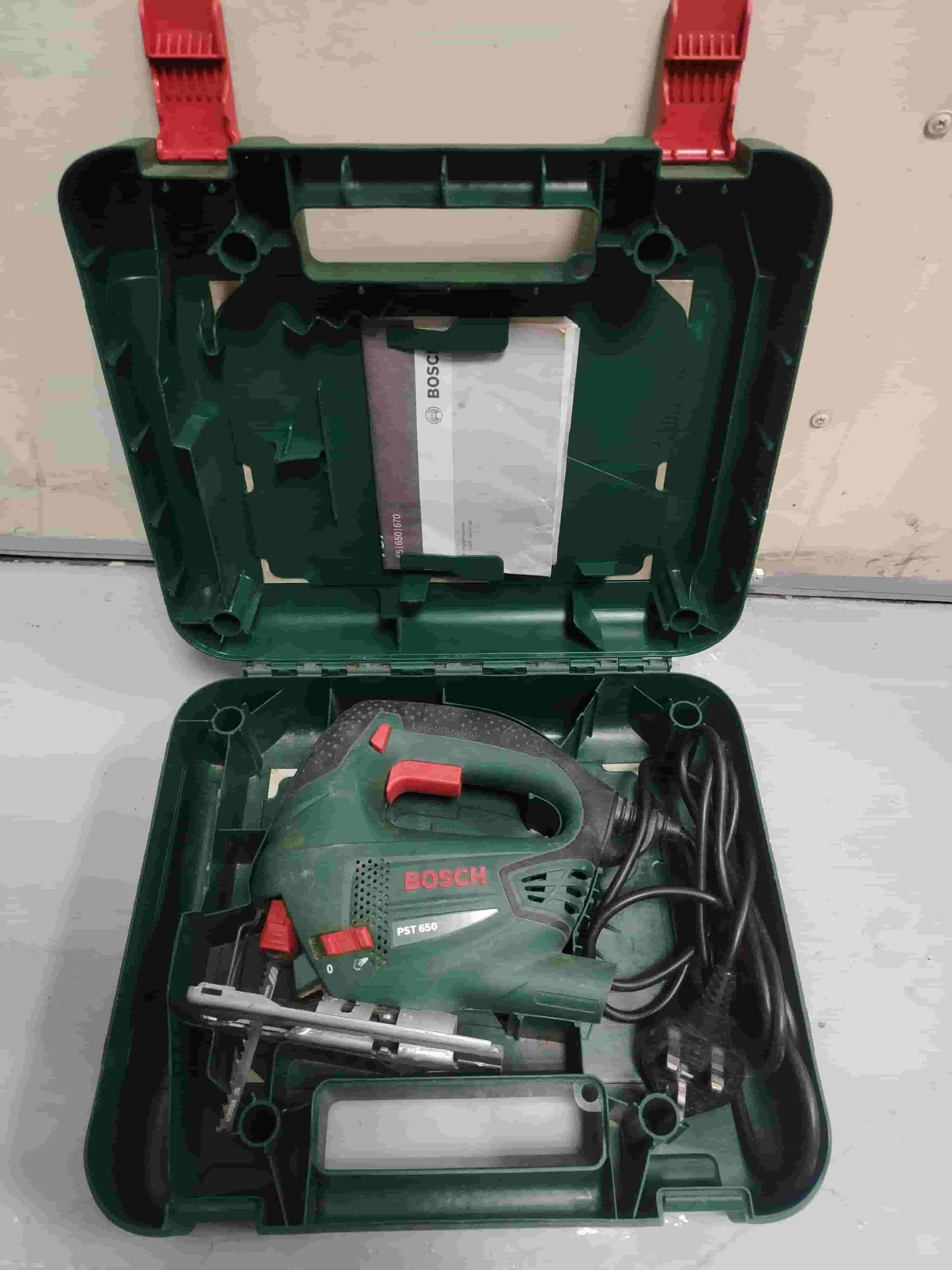 Bosch Jigsaw 500w with case in brand new condition