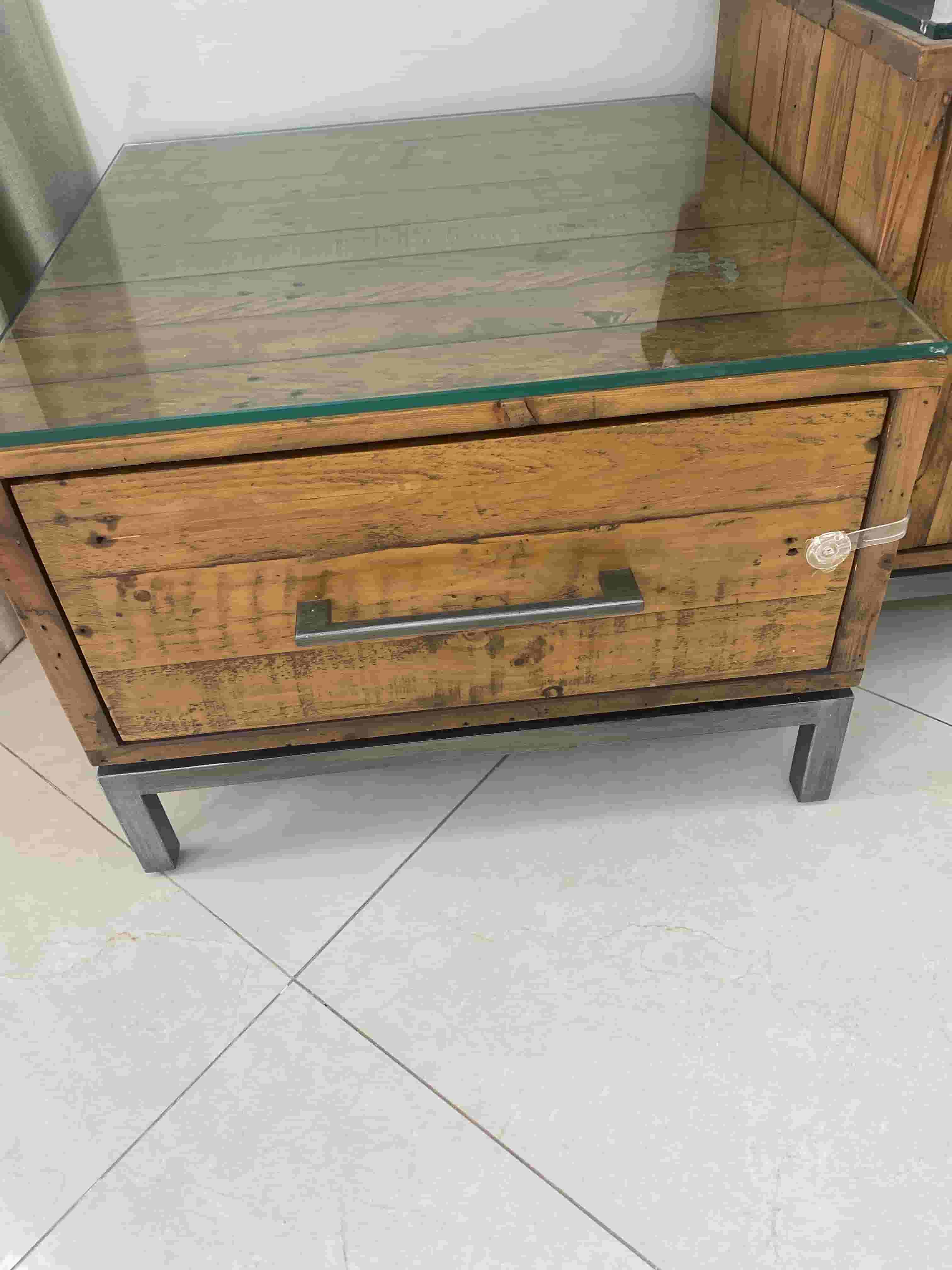 For sale a set of furniture and accessories