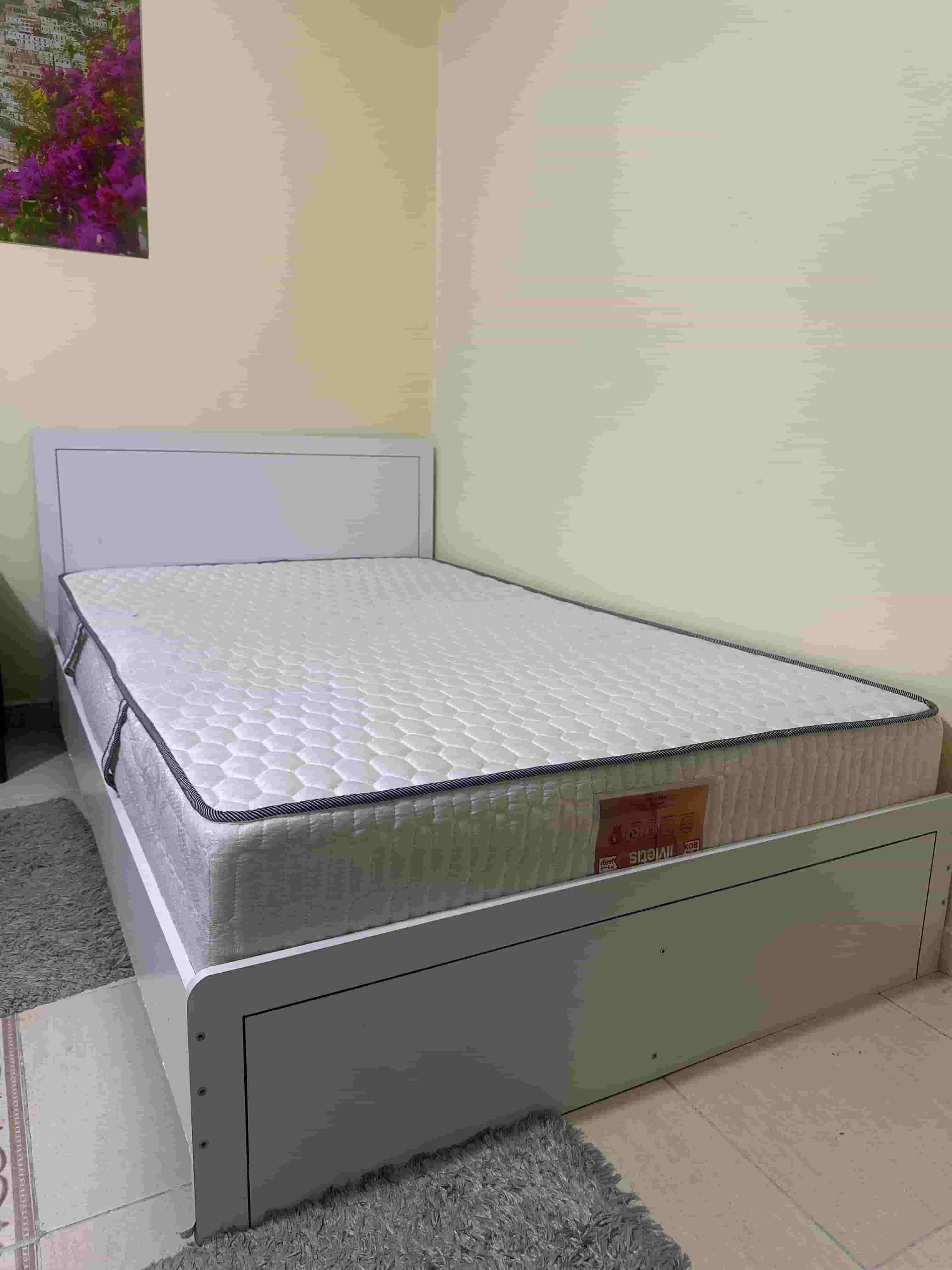 120 bed and mattress