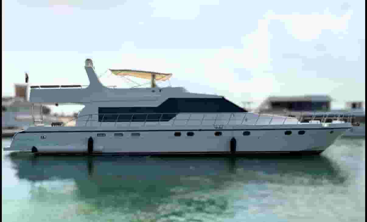 75ft Flybridge yacht for sale