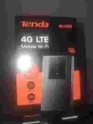 Mobile wireless Wifi Router like New brand: Tenda