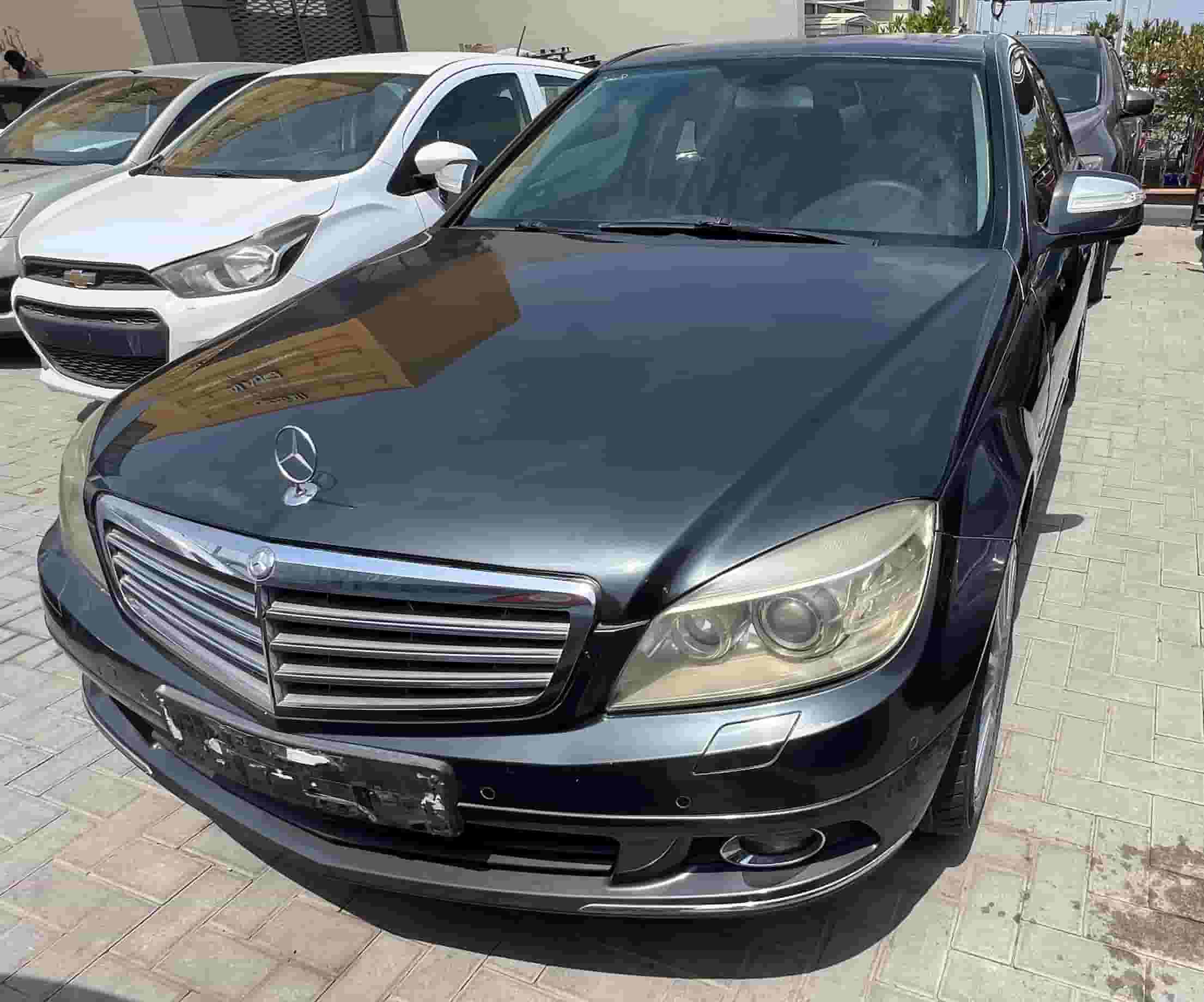 مرسيدس C200 2008