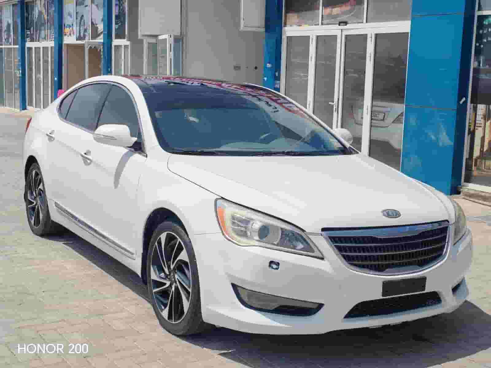 KIA Cadenza 2012