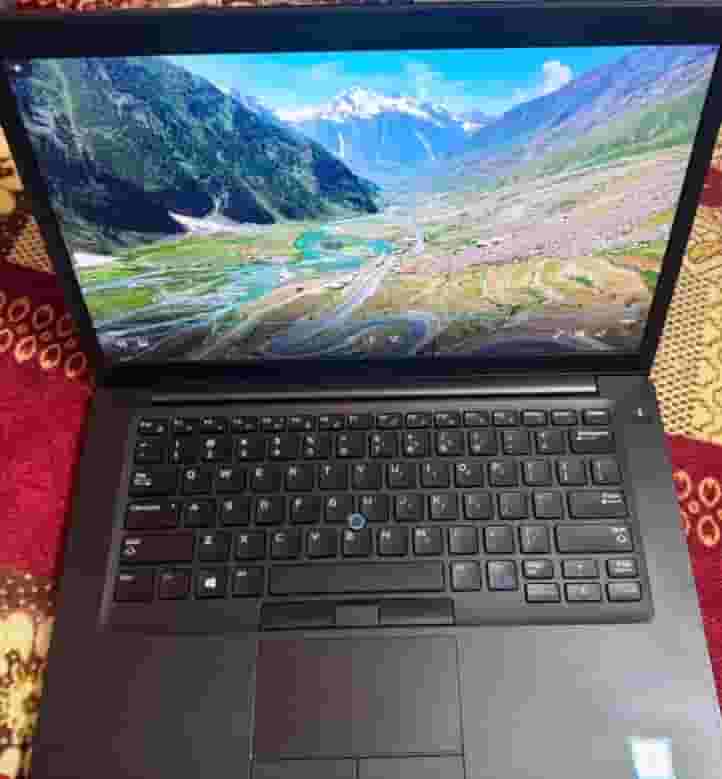شاشة Dell Latitude 7490 