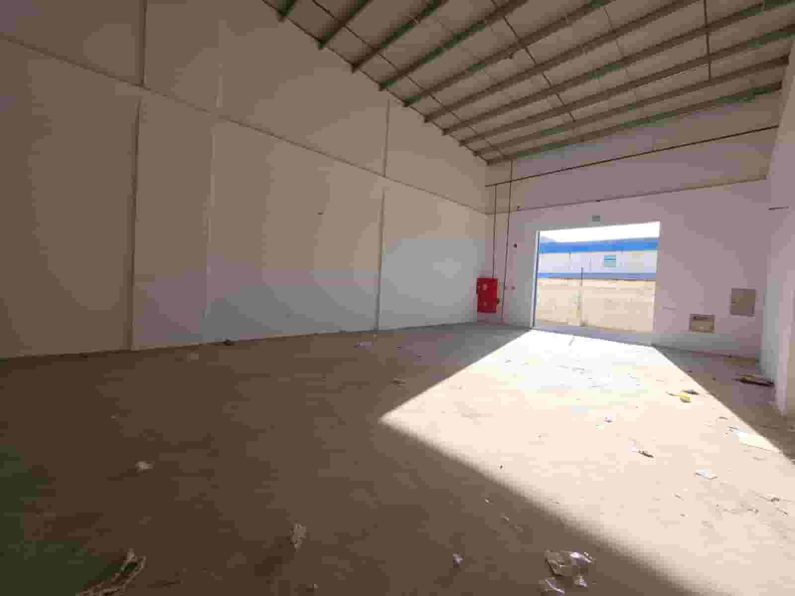 Warehouse for rent 2100 feet - 25 kg electricity - Al Jerf Industrial 1 - Ajman