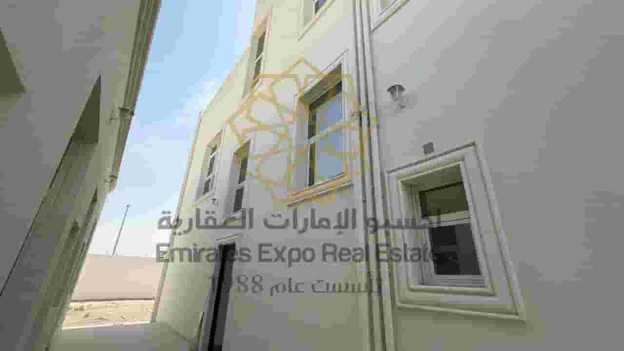 For sale, a new villa for the first resident of natural stone in Bani Yas, Al Wathba area
