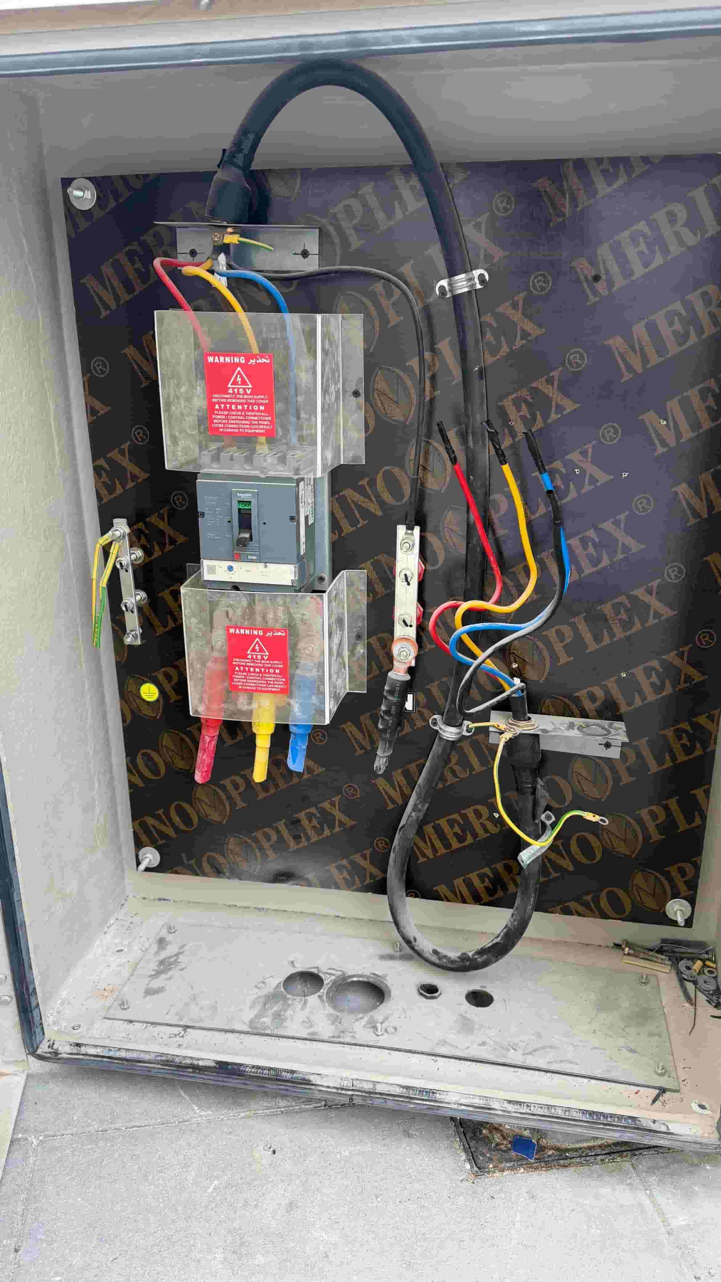 Used temporary electricity - Schneider