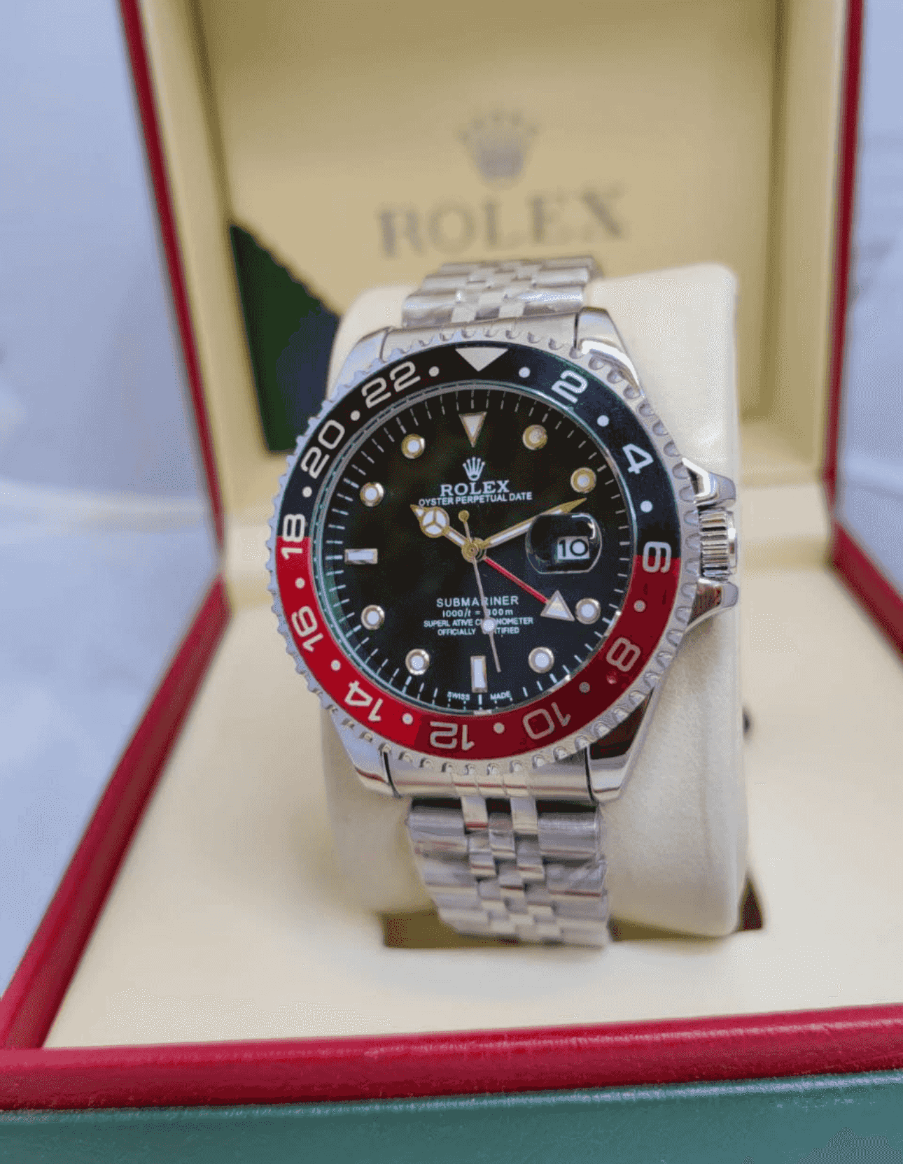 A new unused Rolex watch in Abu Dhabi 