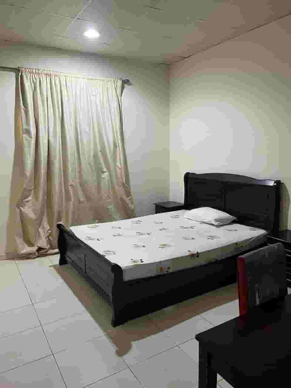 Room avilable for rent