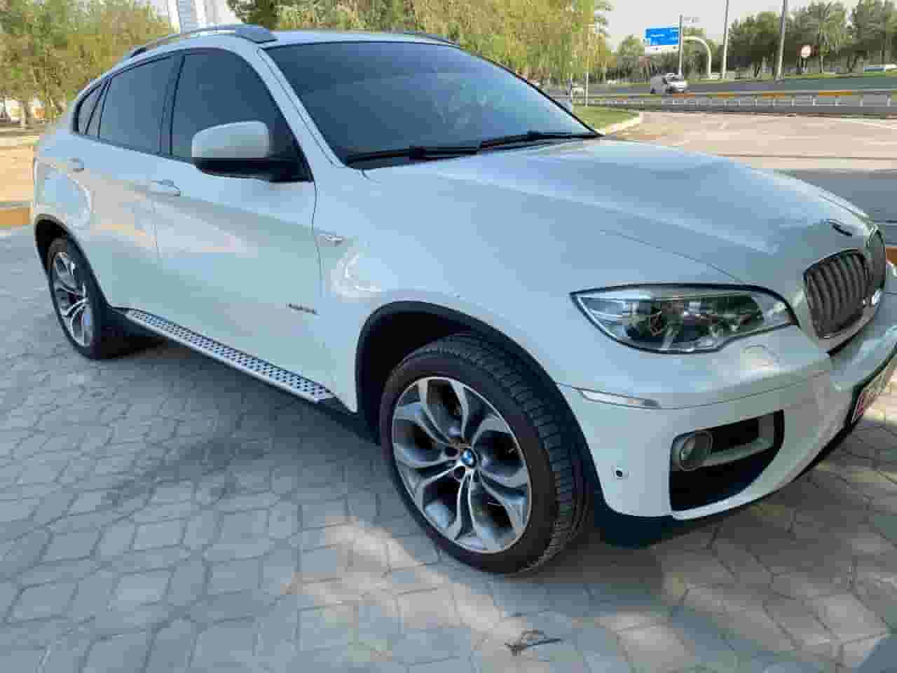  BMW X6 xDrive50i 2013