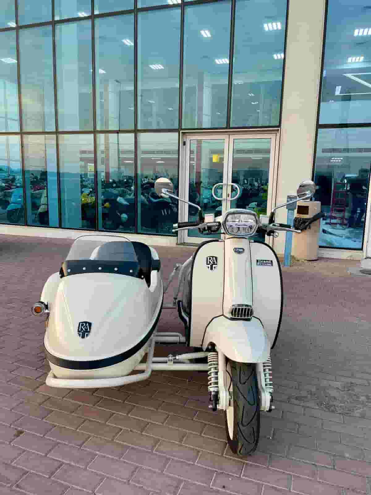 Royal Alloy - GP 300S Sidecar - Model 2023