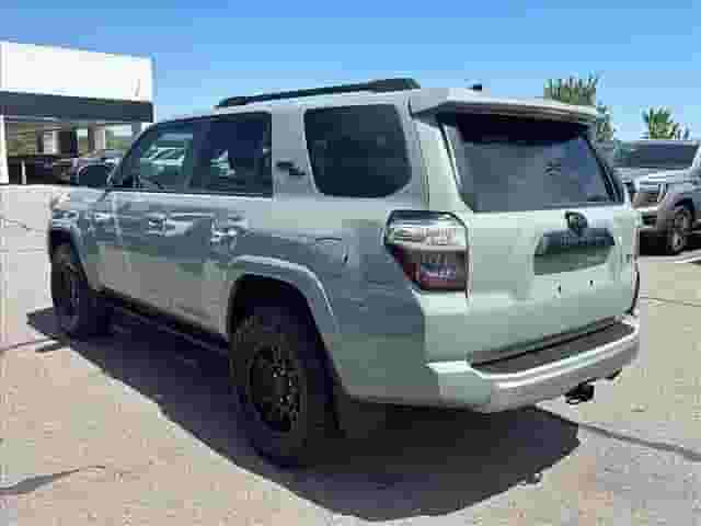 2022 Toyota 4Runner TRD Off Road